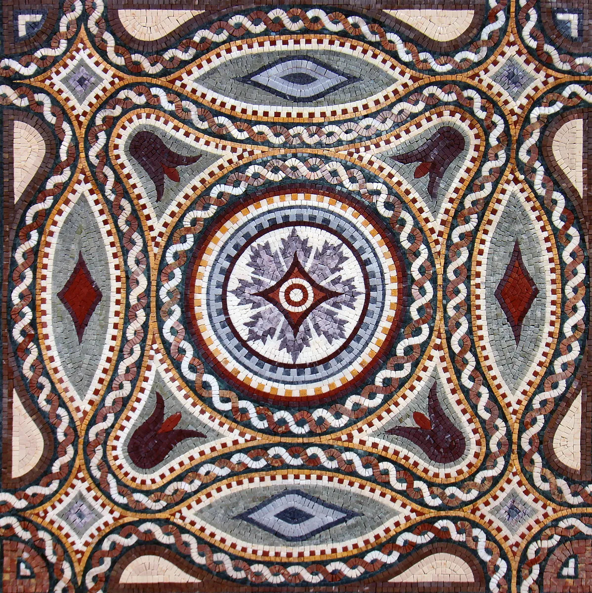 Ornate Braided Pattern